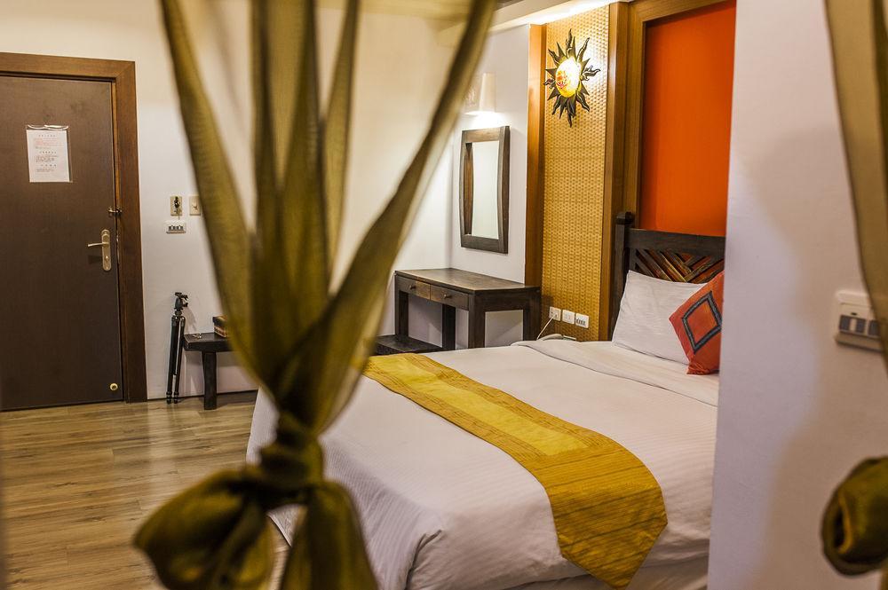Seasons Bali Fashion Inn Vườn quốc gia Khẩn Đinh Ngoại thất bức ảnh